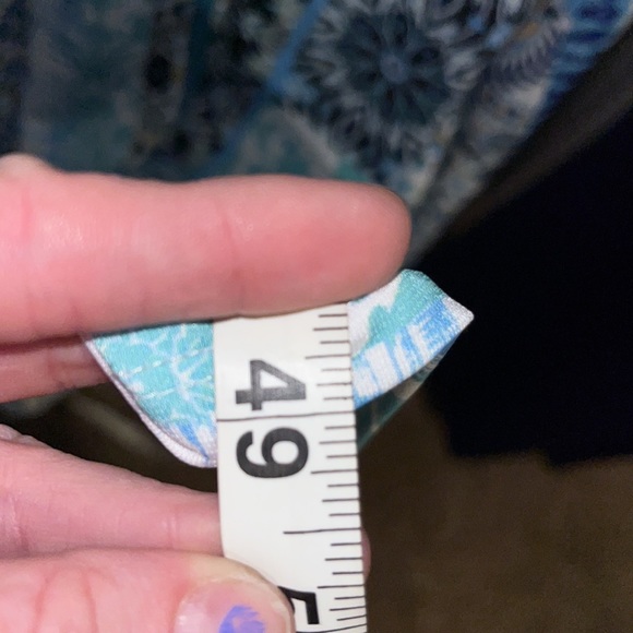 One world maxi dress with lace on back. - Picture 9 of 10